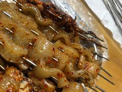 -亨利烧烤(理想山店)
