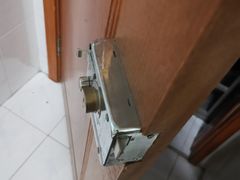 -锁师傅开锁换锁(曹杨路)