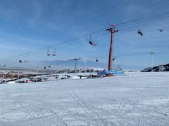 -丝绸之路山地度假区滑雪场