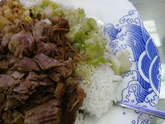 -渝之汇牛肉豌杂面