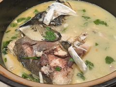 -泓历皇朝酒店(东亭店)