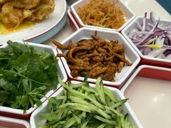 新京酱肉丝-老北方食府(皇岗店)