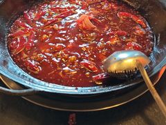 -渝井巷重庆老火锅(沈阳吉祥店)
