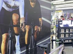 -迪卡侬(顺峰山店)