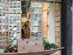 -猫的天空之城概念书店(杭州南宋御街店)