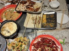 -破瓦寒窑·地摊烤羊排