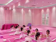 -芭芭拉舞蹈·星星演说家(珠江新城校区)