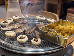 -青瓦餐厅·生鱼片·韩园烤肉(西塔店)