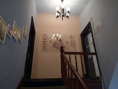 -良友书坊(安徽路店)
