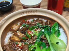 -煲仔皇腊味煲仔饭(经四万达店)