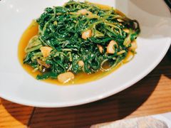 -黄泥岗·地道湖北菜(奥特莱斯店)