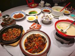 -千百味红餐厅·江西菜(绿地双子塔店)