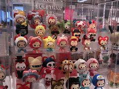-泡泡玛特POPMART(国金街店)