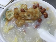 -银记肠粉店(新港西路店)