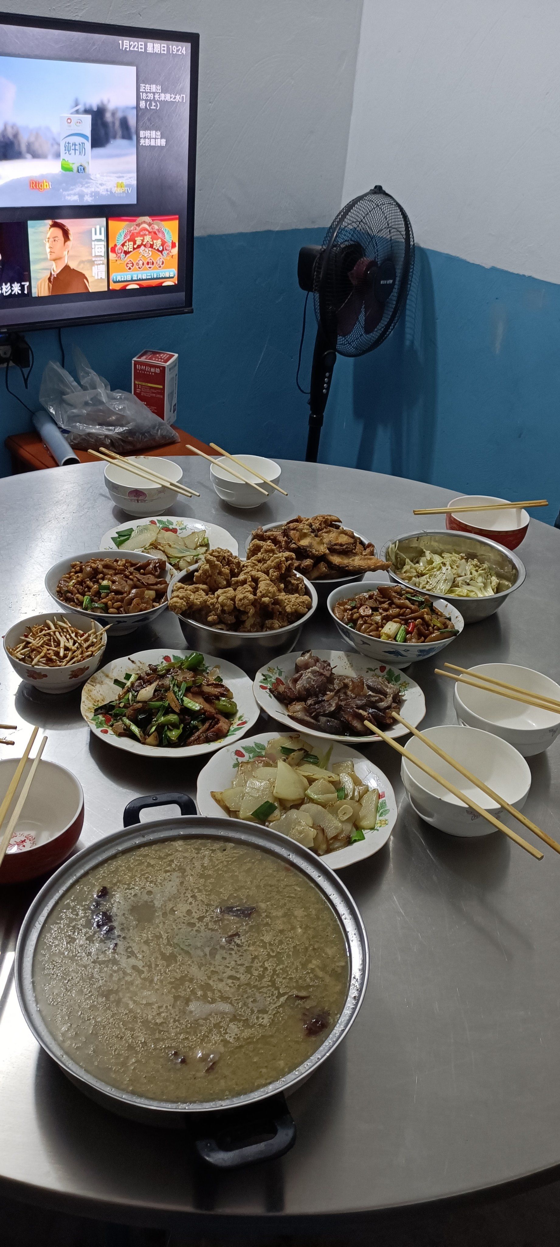 年夜菜大比拼,看看怎么样,哪种有食欲