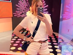 -曼谷杜莎夫人蜡像馆