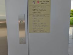-滨海湾金沙购物商场