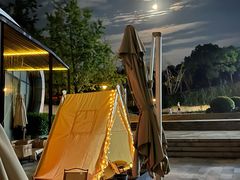 -饮湖威士忌鸡尾酒吧