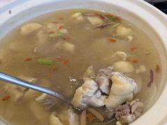 -龙悦湾酒家·八阵鱼生·渔人码头店