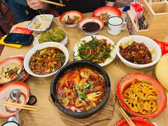 -老三样·旧食新味(绿地店)