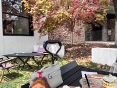 -J Create城市露营咖啡·简餐·宠物(上海动物园店)