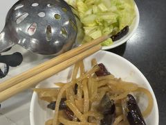 -龙顺园麻辣香锅(机场店)