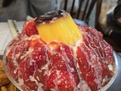 草莓布丁绵绵冰-水牛奶皇后糖水铺(深圳总店)