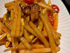 -Ameigo梅果·云贵川bistro(长宁来福士店)