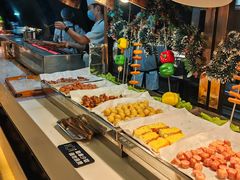 -涨巢·潮玩水疗局