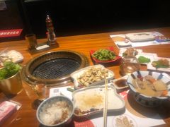 -肉魁屋·烧肉·烧鸟·酒场(高新店)