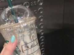 -星巴克(上海汇锦里店)