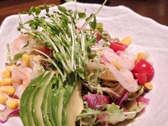 虾仁牛油果蔬菜沙拉-鸟屯(三里屯店)