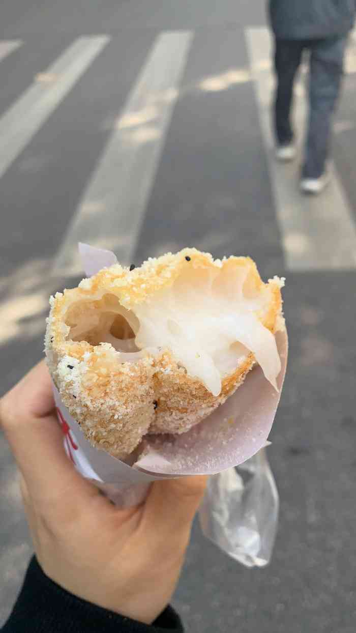 李氏酥饺(江汉路店)-"这次去吃感觉天气热了,口感一般,可能吃多.