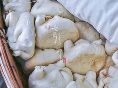牛肉大葱包子-李小老烧饼(常营民族家园店)