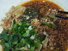 -川魂帽牌货冒菜(月东街店)