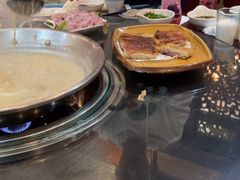 -老来福·非遗酸汤兔(凯旋路店)