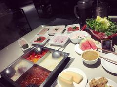 -海底捞火锅(海宁路店)