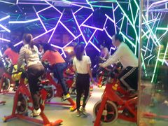 -途睿健身游泳俱乐部(顶峰店)