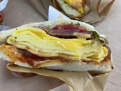 厚蛋芝士沼三明治-Al Salam莫的三明治