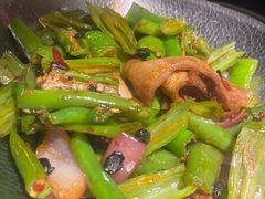 -破三川·新川菜(静安大融城店)