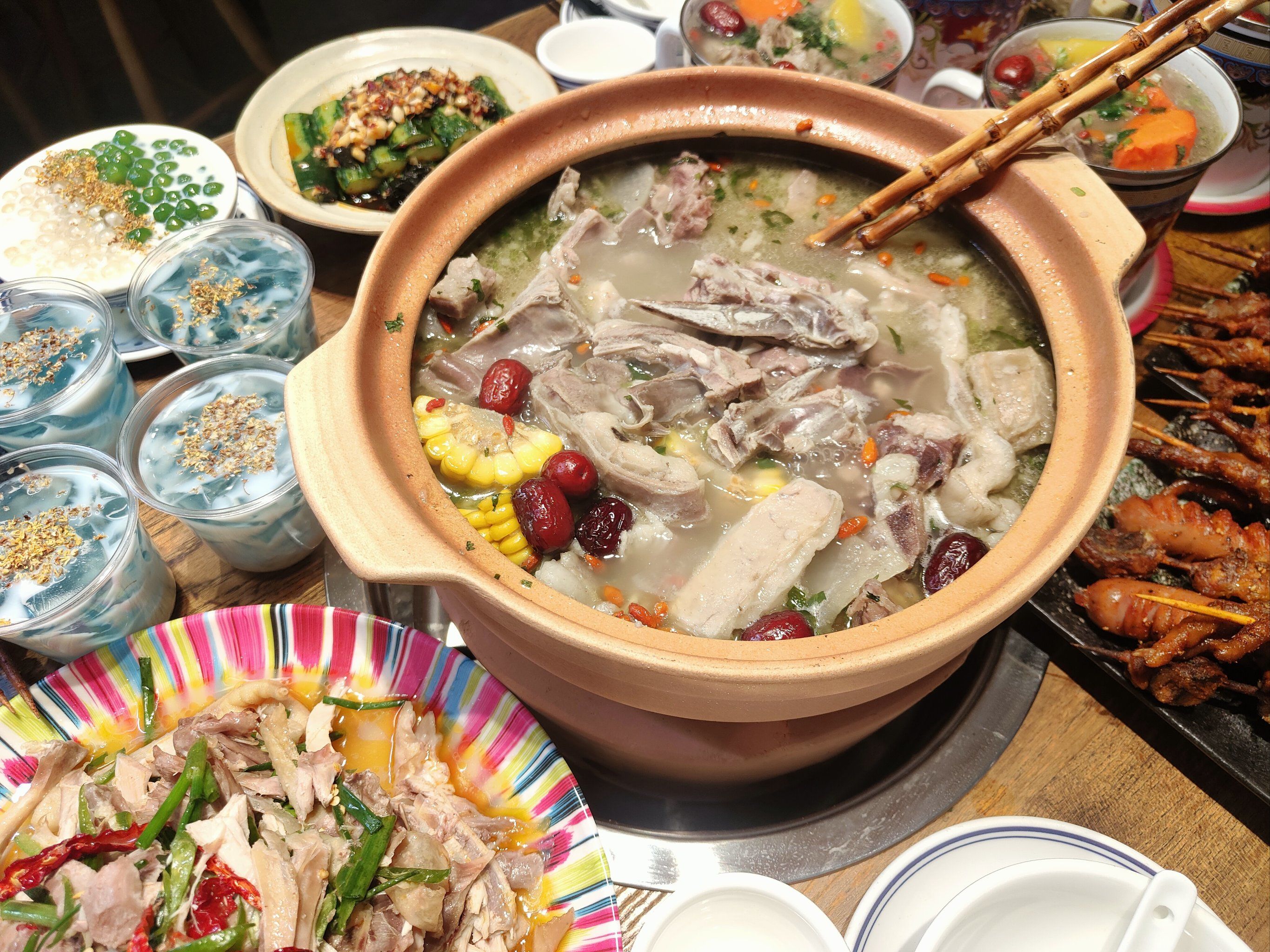 砂锅羊肉嘎嘎香!