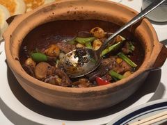 -八府香鸭·啫啫煲(华山路店)