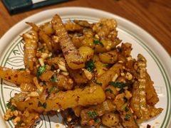 折耳根咔嚓洋芋-云海肴·汽锅鸡·云南菜(天山百盛优客店)