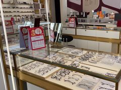 -精益眼镜(广埠屯店)
