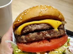-The Habit Burger Grill 哈比特汉堡(复兴soho店)
