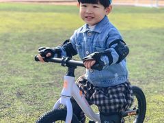 -八爪矩阵极限运动馆·儿童平衡车·感统训练(南海子公园校区)