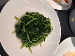 -HOMES上海本帮菜(襄阳公园店)