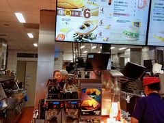 -麦当劳(军博店)