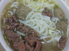 -华威达牛庄(黄埔大道西店)