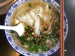 -桥香园云南过桥米线(金马碧鸡店)